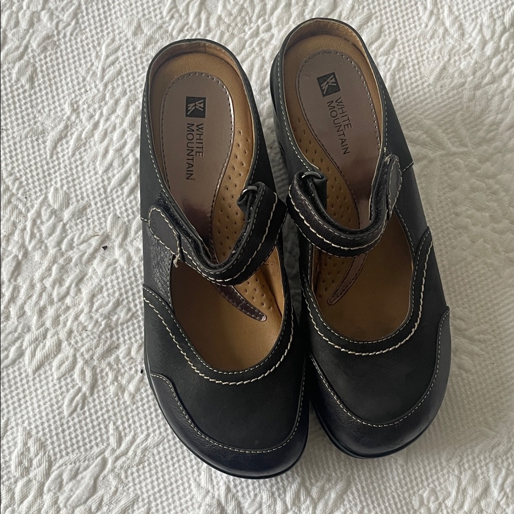 White Mountain Black Mules with Strap